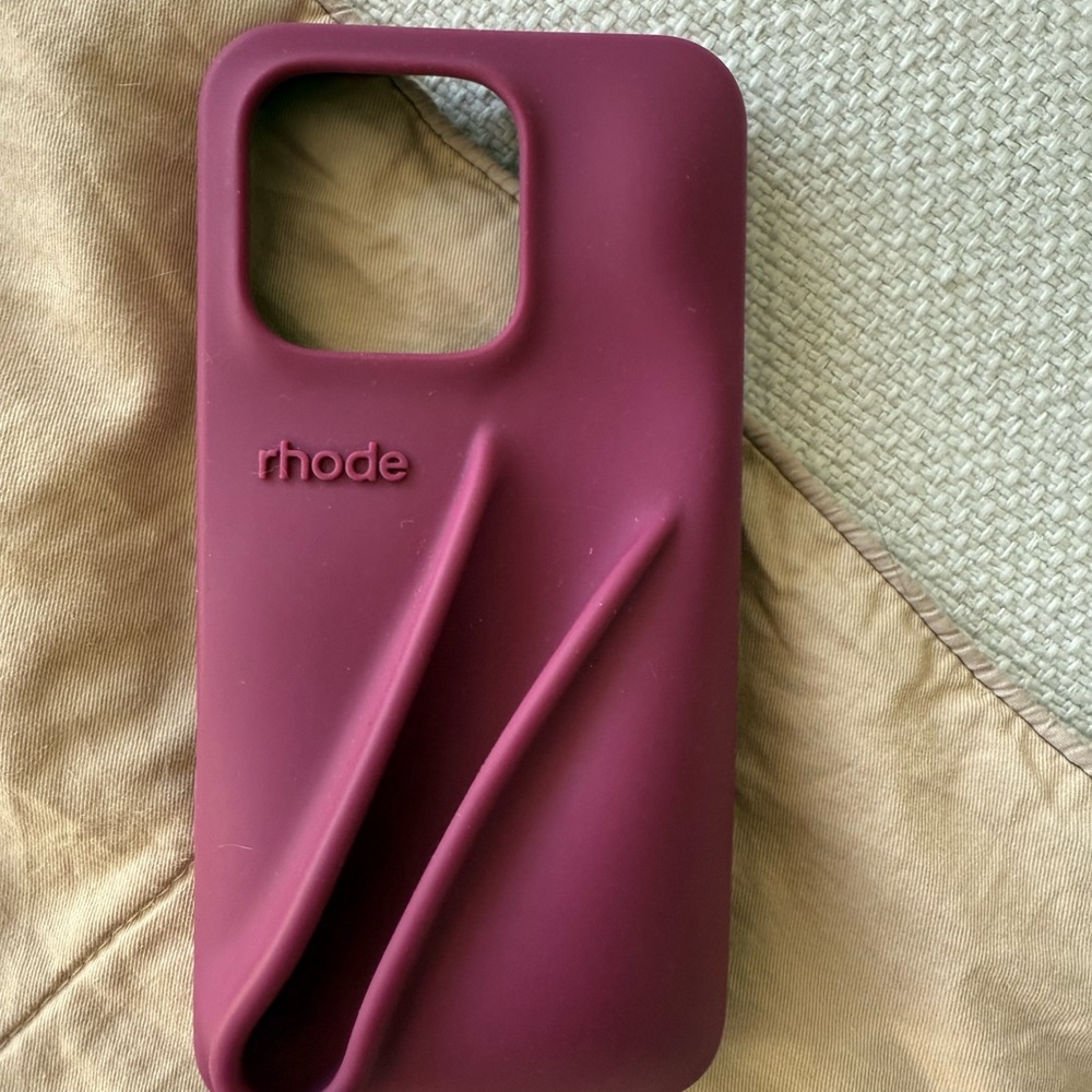 Rhode Raspberry iPhone 16 Pro Case